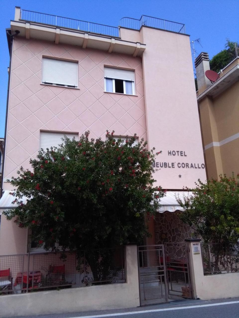 Hotel Meuble Corallo Laigueglia Luaran gambar
